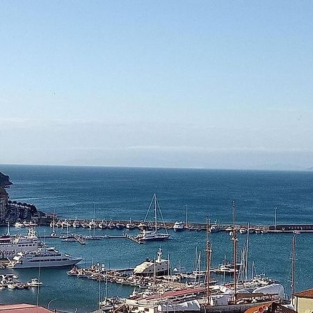 Sweet Liana Un Tuffo Nel Cuore Del Paese Porto Santo Stefano  Eksteriør billede