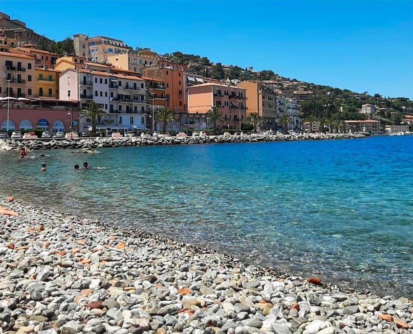 Sweet Liana Un Tuffo Nel Cuore Del Paese Porto Santo Stefano  Eksteriør billede
